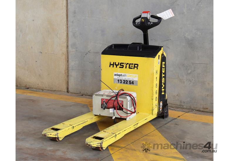 Hyster 2.0T battery electric pallet jack.
