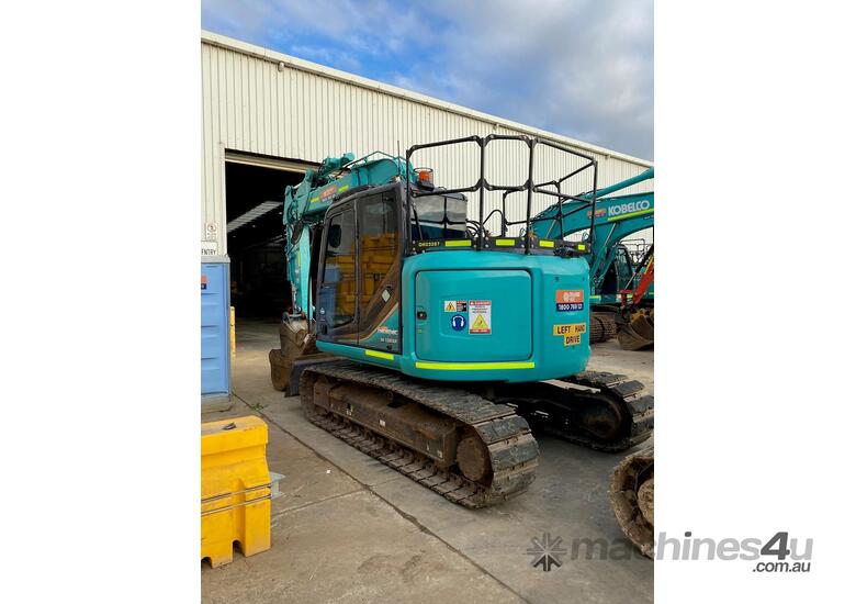 caption 2018 Kobelco Sk135sr-3