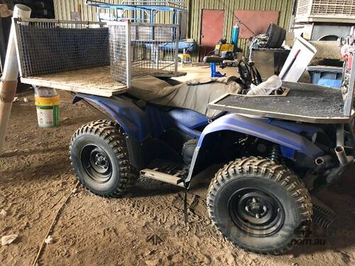 caption Yamaha Kodiak 700