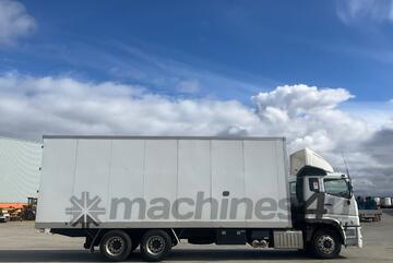 2020 Mitsubishi Fuso Shogun Pantech