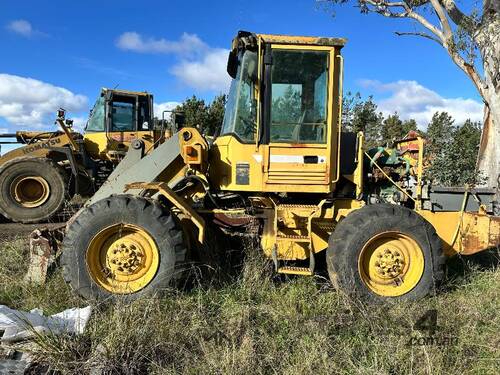 VOLVO LOADER (SALVAGE).