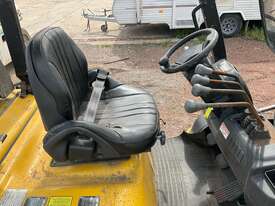 2014 Yale GLP25RK Forklift - picture0' - Click to enlarge