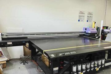 Mimaki JFX200-2513 UV Flatbed Printer
