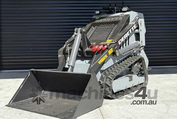 Derette DRT T800 23HP Mini Loader With GP Bucket, Rato V-Twin Engine, Triple Gearing Pump