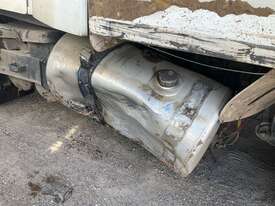2013 Freightliner FLX Tipper - picture2' - Click to enlarge