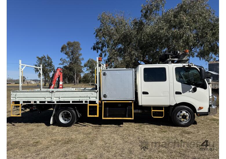 Hino 300 Series 917 Crew 4x2 Dualcab Service Body Truck. Ex Govt 