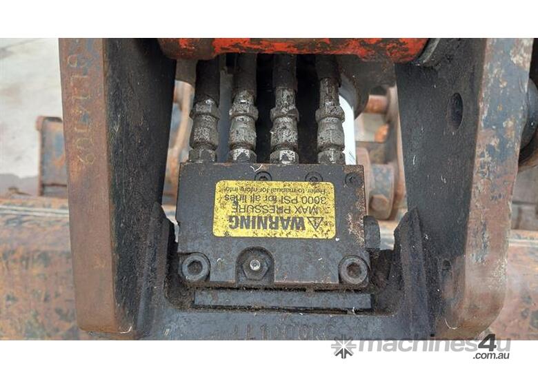 caption Helitilt Quick Hitch