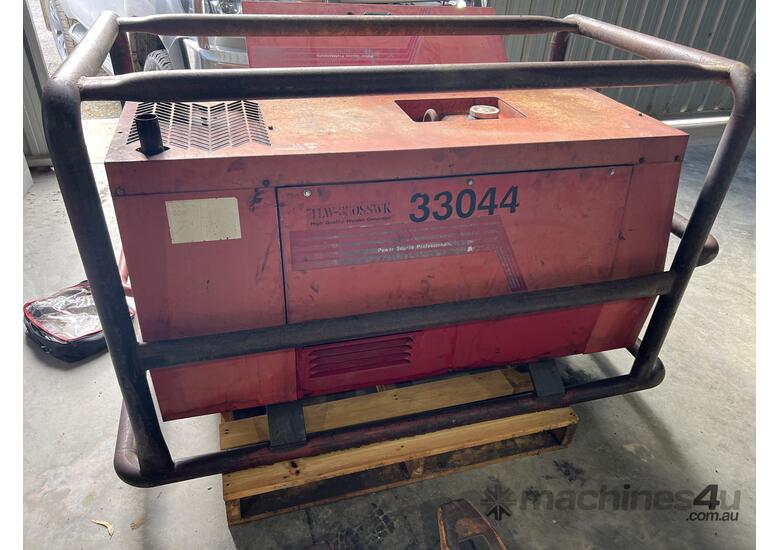 Denyo diesel genset/welder TLW-380SSWK used
