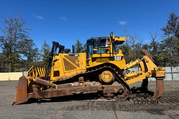 Caterpillar D8T Std Tracked-Dozer Dozer Caterpillar D8T Std Tracked-Dozer Dozer