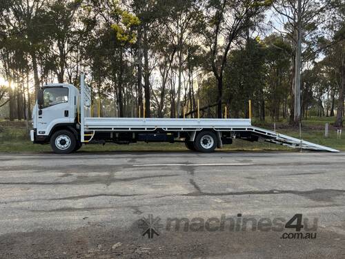 Isuzu 'Beavertail' FSR 140/120-240 AMT LWB