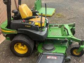 John Deere Mower - picture1' - Click to enlarge