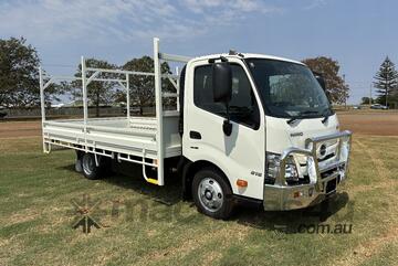 2025 Hino 616 AT 3430 WIDE STEELACE Tray 2025 Hino 616 AT 3430 WIDE STEELACE Tray