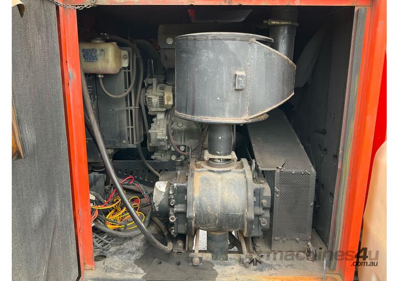 2019 McElrath Trailers 250 Tandem Axle Vacuum Suction Trailer