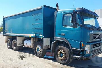 Volvo   FM360