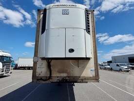 Lucar Cargo VAN Standard TRI Axle - picture0' - Click to enlarge