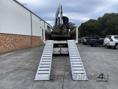 3.7m - 8Tonne  Heavy Duty Rubber Track, Rubber Tyre Machinery Loading Ramps