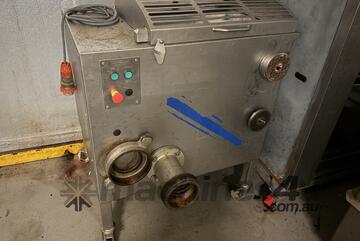 Mixer Mincer Thompson 900MM year 2004