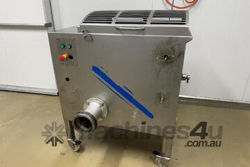 Mixer Mincer Thompson 900MM year 2004