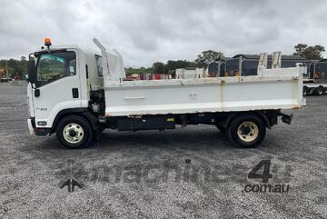 2018 Isuzu FRR 107-210 Tipper Day Cab