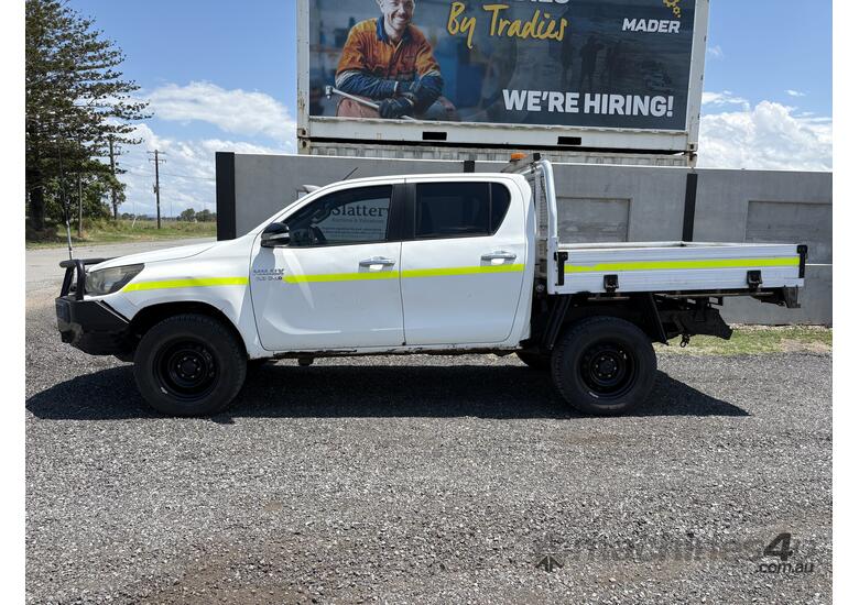 2015 Toyota Hilux SR 4x4 Dual Cab Ute