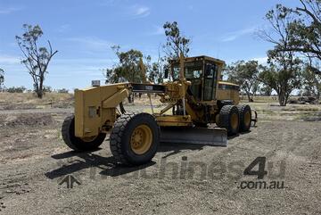 Caterpillar 2004   140H Grader