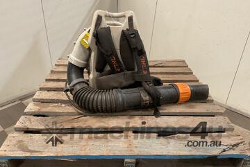 STIHL BR700 Backpack Blower