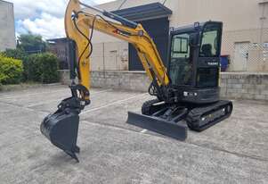 U35 Yuchai 2025 Model PLATE CLEARANCE with hitch and buckets