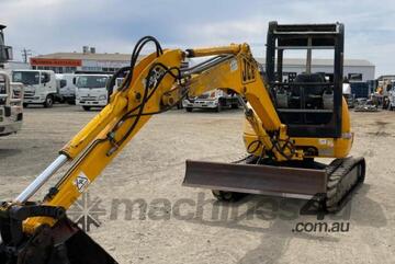 Jcb   8032 MINI EXCAVATOR.