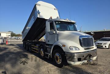 2012 Freightliner Columbia FLX 10 x 4 Tipper (Cummins) (Allison Auto)