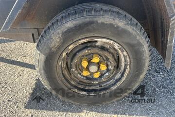 2010 Australian Trailers Single Axle Box Trailer