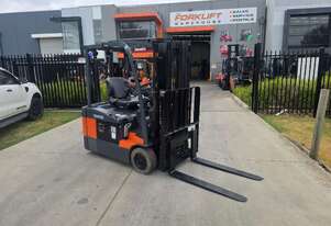 Toyota Forklift 1.8T 3 Wheel Electric - 2021 Battery (Unit#:AU469)