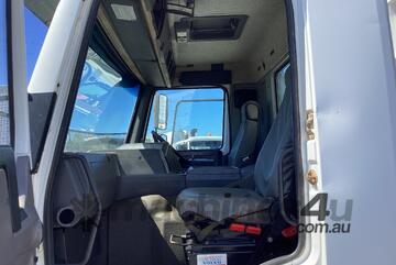 1996 Volvo FL7 4x2 Cattle Truck