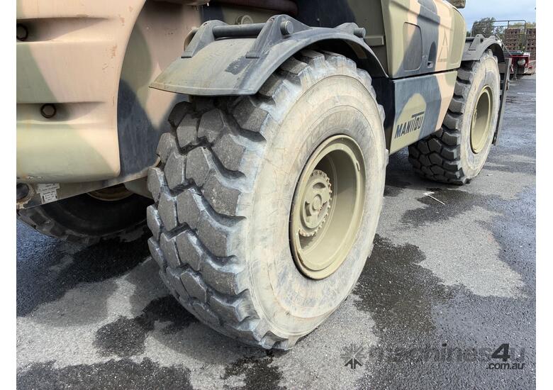 2004 Manitou MHT7140 Telehandler