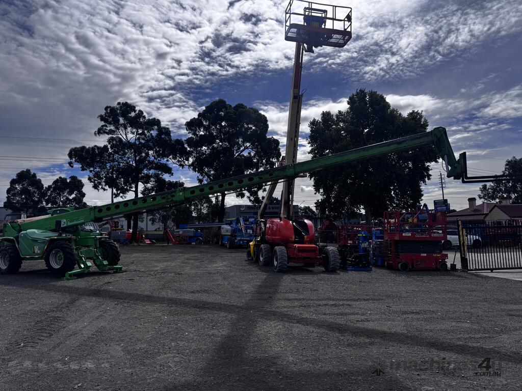 2019 Merlo P40 17 4 Ton 17m Telehandler image 13