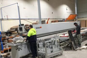 Holtzer Edgebander, Motoman Robot & Biesse Rover C CNC Machines