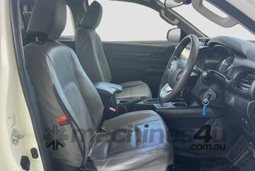 2022 Toyota Hilux SR Hi-Rider Diesel (Ex Council)