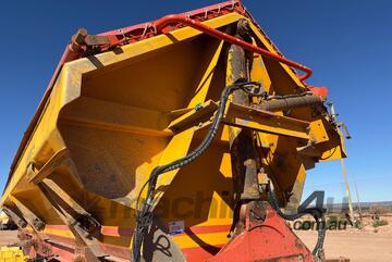 2010 General Transport Equipment 3-2 Tri Axle Side Tipper Combination