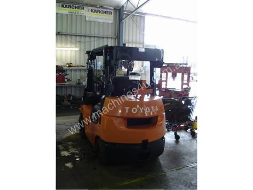 Toyota 62-7FDK25 COMPACT FLAME PROOF ZONE 1 CLASS