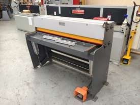 Fiora Pneumatic Guillotine - picture0' - Click to enlarge