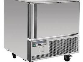 Polar DN492-A - Blast Chiller and Shock Freezer 140Ltr - picture0' - Click to enlarge