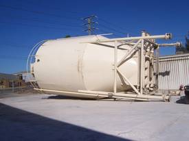 150ton silo  with  three  screw out  augers - picture0' - Click to enlarge
