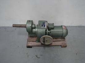 Variable Speed Drive Electric Motor - 2HP C & H - picture0' - Click to enlarge
