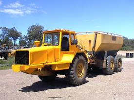 Volvo BM861 6x6 water cart - picture0' - Click to enlarge