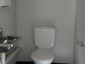 2.4M x 2.4M UNISEX TOILET NC892 - picture1' - Click to enlarge