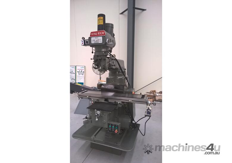 New king rich KR V3000 Vertical Mills in Braeside, VIC