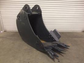 770MM TOOTHED TRENCHING BUCKET TO SUIT 16-25T EXCAVATOR D799 - picture0' - Click to enlarge