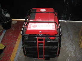 Honda 70cfm Rotary Screw petrol air compressor  - picture1' - Click to enlarge
