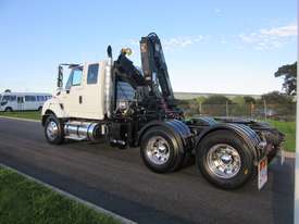 International 7600 Crane Truck Truck - picture0' - Click to enlarge