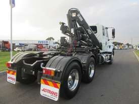 International 7600 Crane Truck Truck - picture2' - Click to enlarge