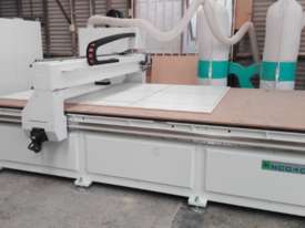 NANXING 4000x2100mm Flatbed & Nesting woodworking CNC Machine NCG4021 - picture1' - Click to enlarge